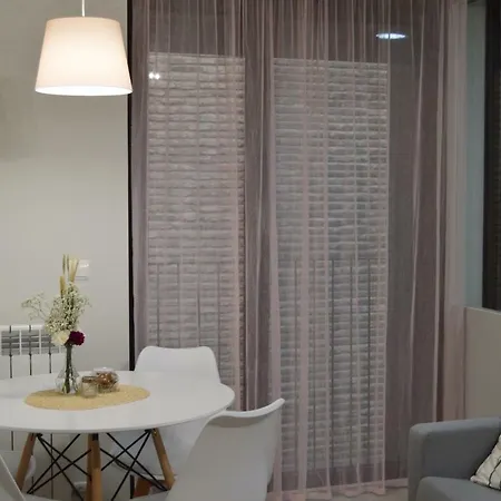 Precioso Apartamento En La Plaza Del Pilar